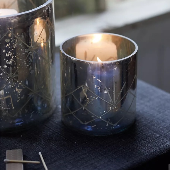 Mercury Glass Diamond Etched Set of 2 hurricane candle holders - Picture 15 of 15